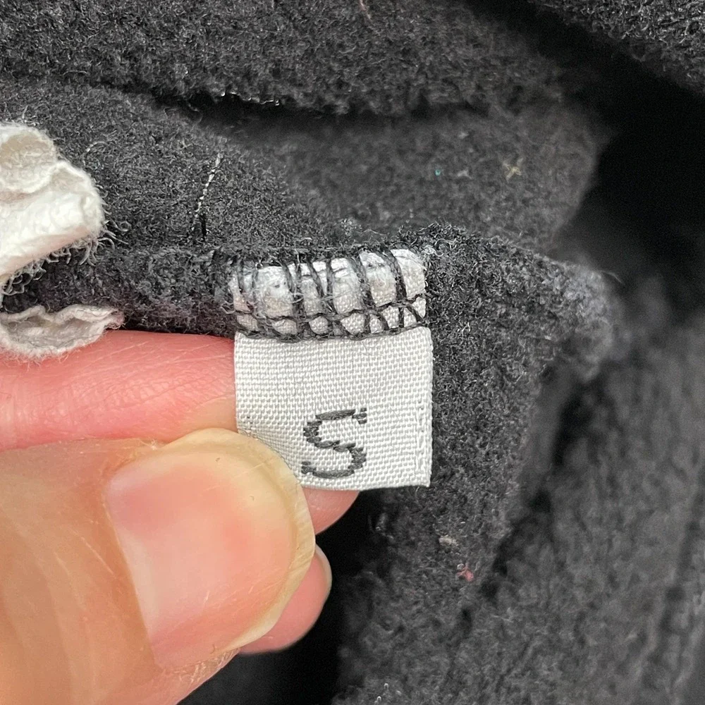 Talentless Hoodie Men's Size‎ Small Black Sweater Read Flaw